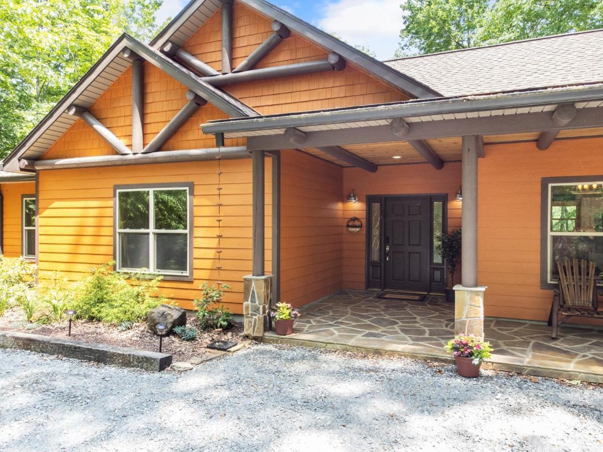 Stunning Views, Superb Atmosphere, Modern Amenities, In The Middle Of Nature Bryson City Exterior photo