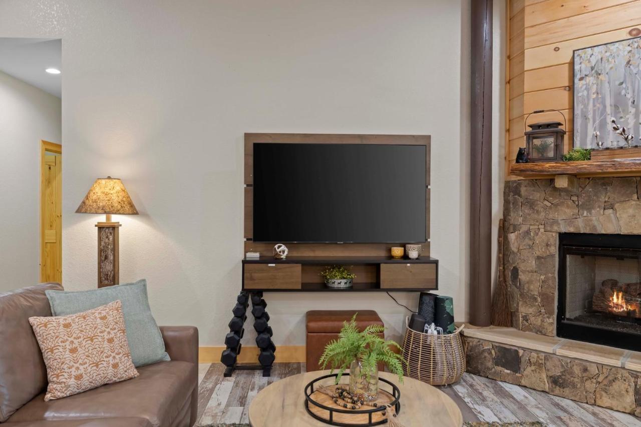 Stunning Views, Superb Atmosphere, Modern Amenities, In The Middle Of Nature Bryson City Exterior photo