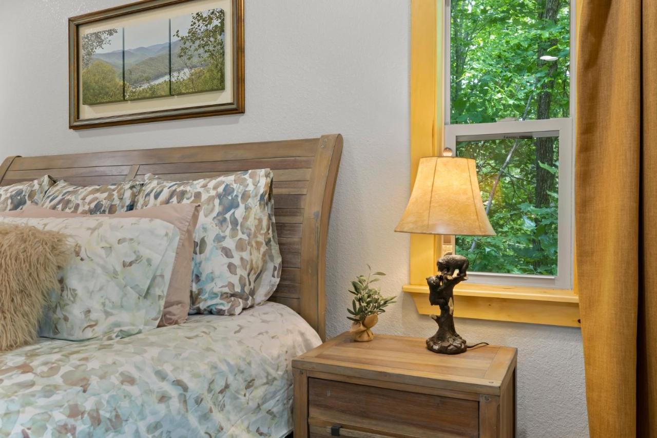 Stunning Views, Superb Atmosphere, Modern Amenities, In The Middle Of Nature Bryson City Exterior photo