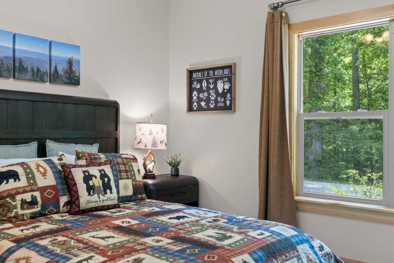 Stunning Views, Superb Atmosphere, Modern Amenities, In The Middle Of Nature Bryson City Exterior photo