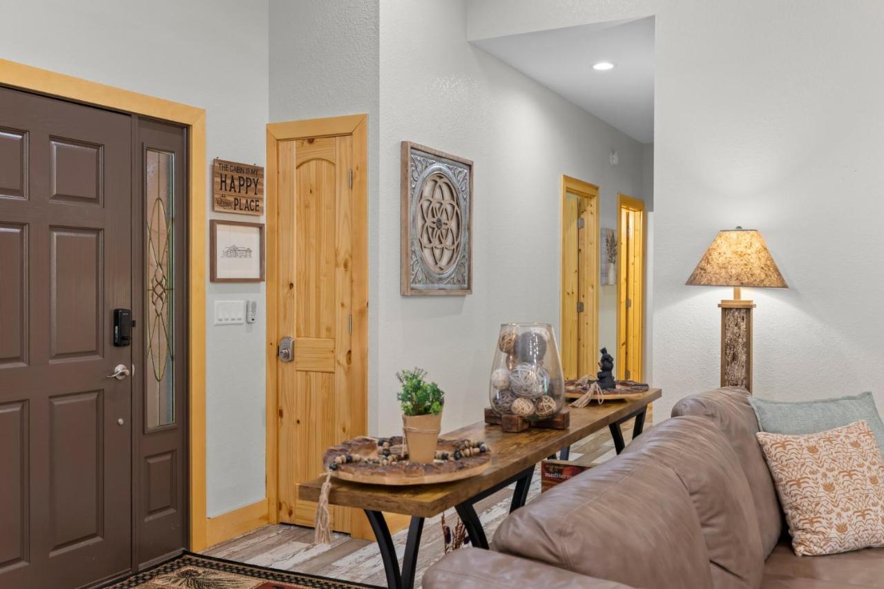 Stunning Views, Superb Atmosphere, Modern Amenities, In The Middle Of Nature Bryson City Exterior photo